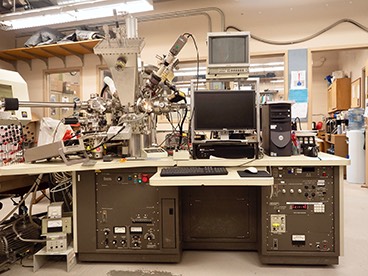 Photo of instrument X-ray Photoelectron Spectrometer