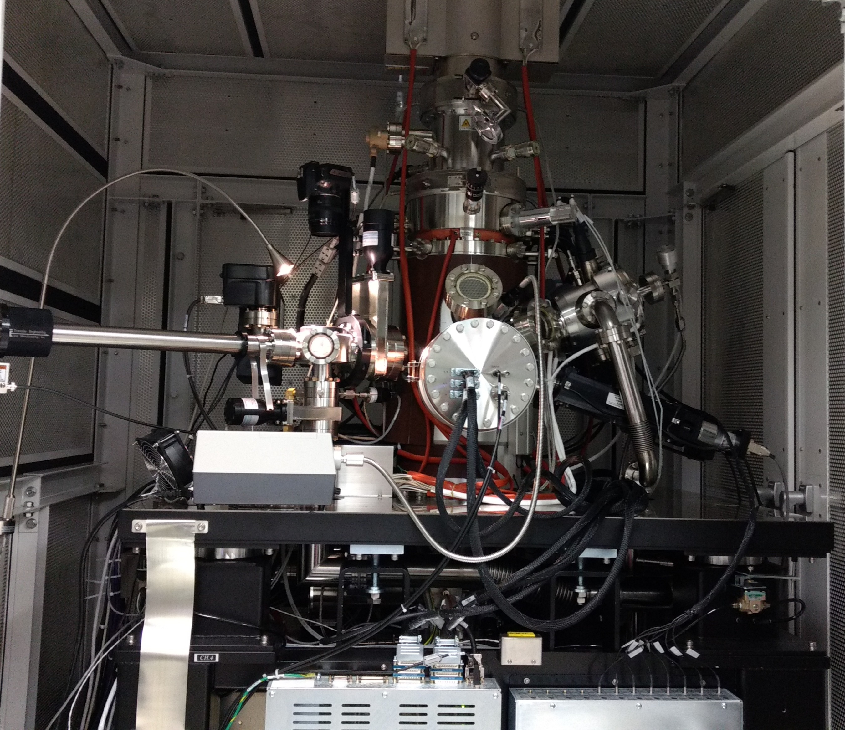 Photo of Scanning Auger Electron Nanoprobe